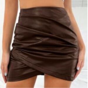 Brown faux leather mini skirt